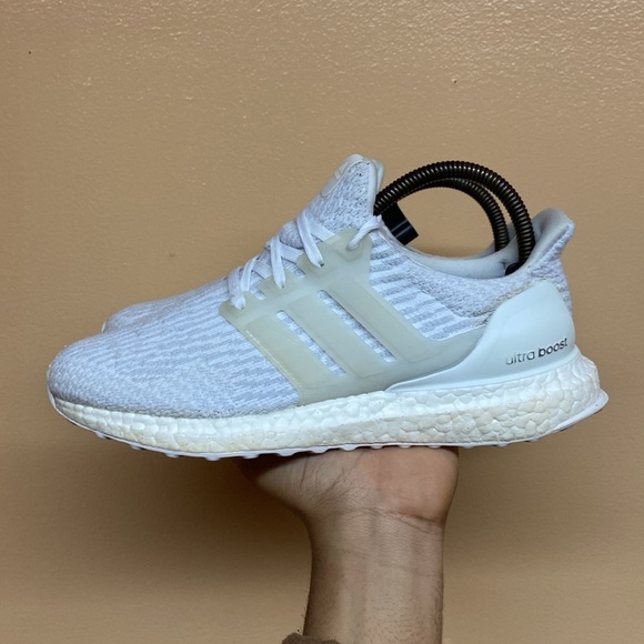 Adidas UltraBoost 3.0 “Triple White” - Picture 3 of 16